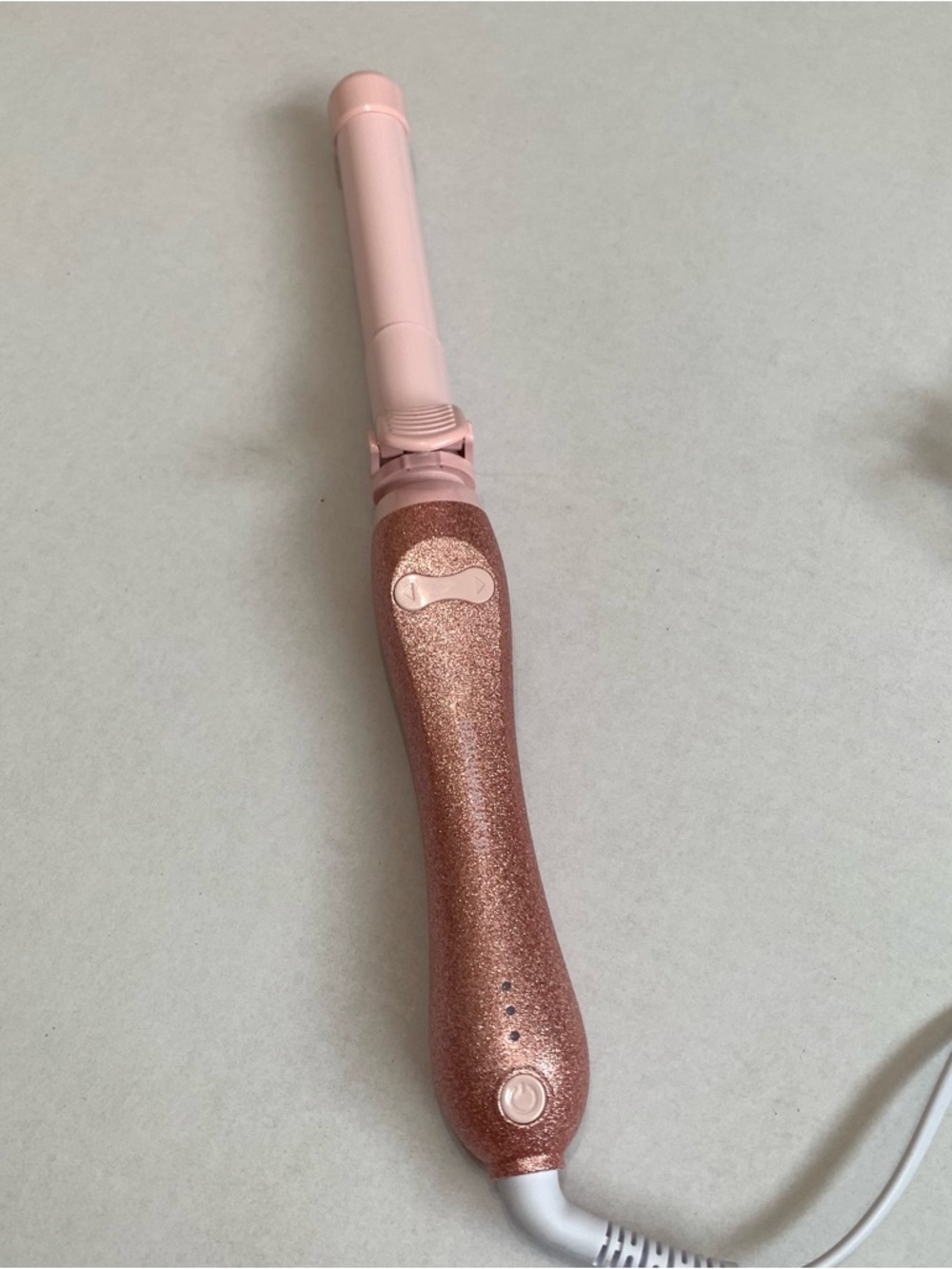 Beachwaver B1 Pink Glitter 1-Inch Rotating Curling Iron B-Series